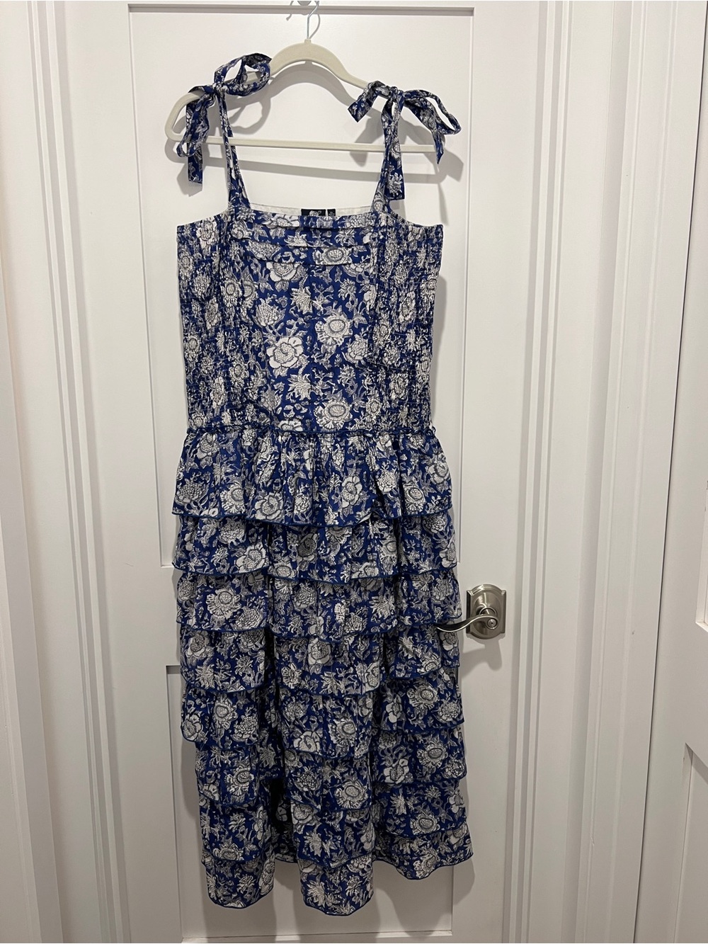 Madison Mathews Blockprint ruffled /Tiered Navy Floral Tie-Shoulder XL  Dress